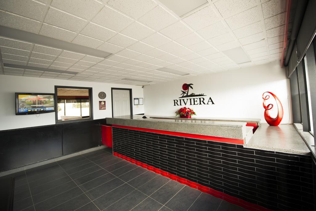 Riviera Motor Inn Saskatoon Bagian luar foto